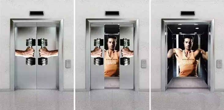 电梯门海报广告